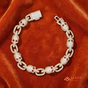 Bracelet à maillons en moissanite dorée, style crâne, luxueux, chaîne sertie de pierres, bijoux fins, mode pour hommes et femmes - Product Image 4