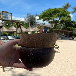 Tazón Desechable de Cáscara de Coco con Cuchara - Ecológico, Ligero - Diseño Bohemio para Camping - Logotipo Personalizado Disponible - 12-13 cm - Product Image 3