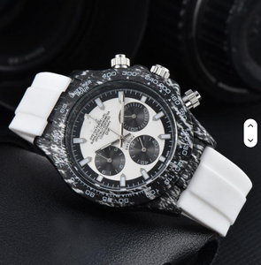 Montre à quartz multifonction six aiguilles de haute qualité pour homme avec boîtier en alliage et bracelet en silicone – Vente en gros pour le commerce international - Product Image 1