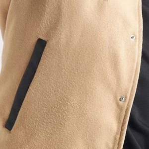 Veste universitaire pour homme, couleur beige et noir, manches en cuir PU, logo brodé Champs, fermeture à boutons, vêtement décontracté pour l'automne, veste universitaire - Product Image 6