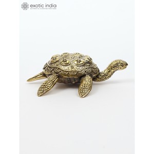 Petite sculpture en laiton vastu tortue de 3.2 pouces Statue de conception traditionnelle élégante pour la décoration intérieure et les cadeaux fabriqués en Inde - Product Image 1