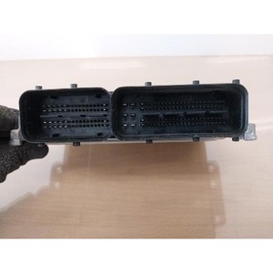 Porter Usó ECUs y Módulos de Computación 391044A311 - Product Image 3