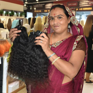 100% Extensión de cabello indio negro virgen Remy sin procesar Proveedor natural barato Paquetes rizados templo Cabello humano - Product Image 1