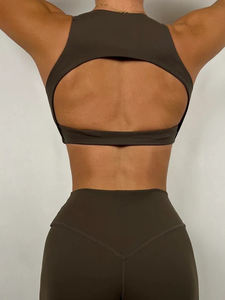 T-shirt de sport compressif rembourré noir pour femme, coupe courte, séchage rapide, haute qualité, vente en gros personnalisée - Product Image 6