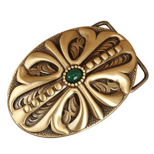 YIHUI Hebilla de Cinturón de Latón Vintage para Hombre, Diseño Hueco de Cruz y Flor Gótica, Cobre Antiguo, Resistente, con Transferencia Térmica - Product Image 6