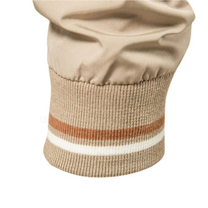 Street Style Winter Men's Lightweight Eco-Friendly Breathable Windproof Bomber <b>Jacket</b> <b>with</b> Silk Satin Lining Finished - Product Image 3
