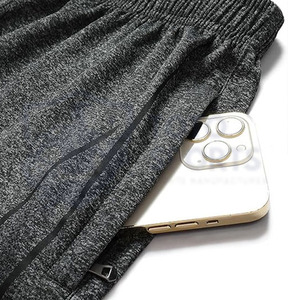 Ensemble de survêtement pour femme de qualité supérieure, confortable, fin, respirant, hautement élastique, léger, avec logo personnalisé, fermeture éclair, design tendance - Product Image 5