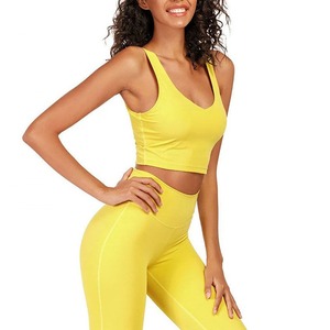 Ensemble de yoga pour femmes, logo uni sur le devant, spandex/polyester, séchage rapide, écologique, couleurs et tailles personnalisables, vente en gros - Product Image 3
