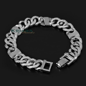 Bracelet chaîne gourmette pour homme en argent 925 plaqué rhodium, style hip-hop, à porter au quotidien, avec accent de diamant de laboratoire - Product Image 2