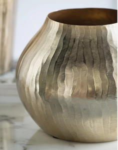 Jarrón Curvo de Aluminio con Textura Martillada Moderna, Jarrón de Metal Decorativo para Mesa, Jarrón de Metal Decorativo para Decoración de Sala de Estar - Product Image 5