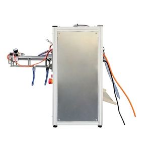 เครื่องบรรจุและปิดฝาปั๊มแม่เหล็กหัวเดียวแบบอัตโนมัติสำหรับถุงบรรจุและของเหลวที่หนาและบาง - Product Image 3