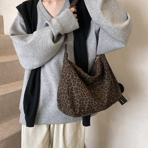 Bolso Tote Retro Americano con Estampado de Leopardo para Mujer, Estilo Casual, Versátil para Uso Diario, Bolso de Hombro - Product Image 2