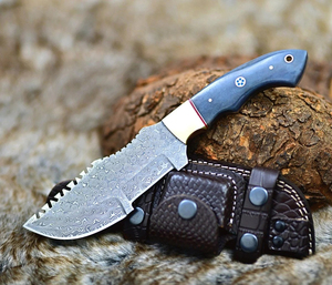 Cuchillo de Acero de Damasco de Diseño Tradicional Premium para Coleccionistas, Hecho a Mano, con Patrón Decorativo, Coleccionable - Product Image 4