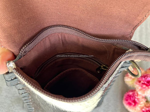 Nouveau design sac à main pour téléphone sac à main véritable fourrure de vachette à frange usinée à la main sculpture sac à bandoulière sacs de petite taille pochette à bracelet sac à bandoulière - Product Image 6