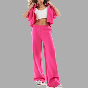 ชุดวอร์มผ้าฝ้ายแฟชั่นสำหรับผู้หญิง คอลเลคชั่นฤดูใบไม้ร่วง 2026 เสื้อครอปท็อปและกางเกงขายาว - Product Image 4