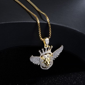 Joyería Hip Hop Jasen Iced Moissanite al por mayor, colgante de corona de león con alas de plata de ley 925, certificado IGI para venta al por mayor. - Product Image 2