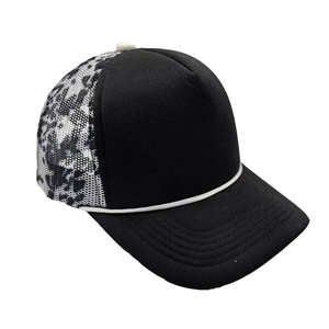 Gorra Trucker de Malla con Logotipo Bordado Personalizado - 100% Algodón, Transpirable, Impermeable, Ajustable, Unisex, para Adultos, para Todas las Estaciones - Product Image 1