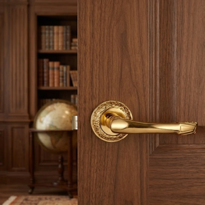 Poignée de porte dorée de luxe Aurum Leaf avec gravure élégante de feuilles |   Poignée de porte design pour intérieur, maison et bureau - Product Image 4
