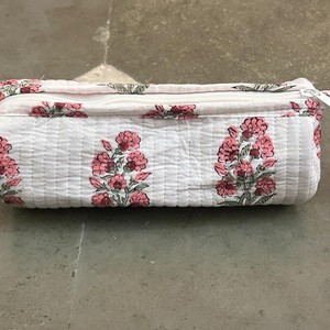Petite trousse à cosmétiques indienne à motifs floraux, en coton matelassé, pour crayons, stylos, mini-pinceaux de maquillage, rangement pour rouges à lèvres, trousse à crayons - Product Image 1