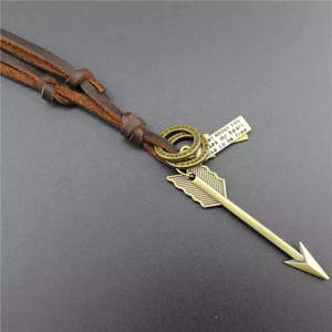 Vintage Alloy Golden Arrow Pendant Necklace with Adjustable Leather Cord for Men - Product Image 4
