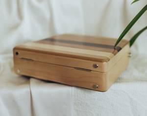Elegante Bolso de Noche de Madera Ecológico Hecho a Mano, Cartera de Lujo Tipo Clutch, Accesorio de Moda para Bodas y Fiestas - Product Image 3