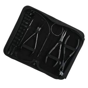 Kit d'outils OEM noir pour extensions capillaires avec pince à bandes adhésives, pince de retrait de microlink, outil de serrage de perles, pinces de coiffage et doigt de séparation - Product Image 1