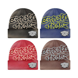 Gorro de Punto Jacquard con Puño Estilo Y2K 2026 |   Diseño de Líneas Satinadas |   Gorro de Invierno Personalizado de Alta Calidad con Logotipo OEM - Product Image 2