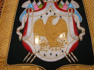 Banderas Bordadas de Tela de Lujo con Diseño de Lingotes de Oro, Hechas a Mano y Personalizadas, con Imán para Fijar - Product Image 4