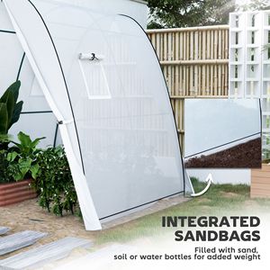 Invernadero tipo túnel blanco de 6 x 6 x 6.6 pies con cubierta de PE con dobladillo y bolsas de arena, 2 puertas y ventanas con mosquitera para jardines - Product Image 4