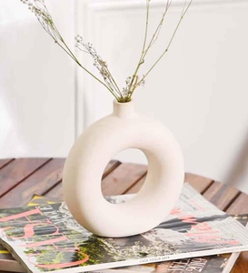 Jarrón minimalista Art Deco, regalo de graduación, jarrón de cerámica, forma irregular, cerámica mate, juego de jarrones de cerámica ecológicos - Product Image 6
