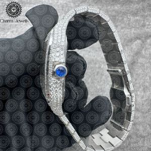 Montre de luxe pour femme en acier inoxydable Charm Jewells, boîtier tonneau, lunette sertie de diamants, mouvement à quartz analogique, fermoir pliant - Product Image 3