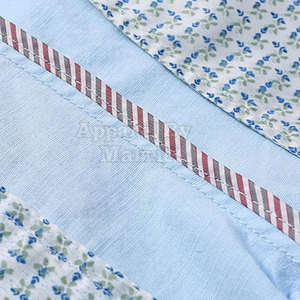 Pantalones cortos de hombre de tela suave y ajuste relajado, ligeros para uso diario con un diseño moderno y sencillo. - Product Image 5