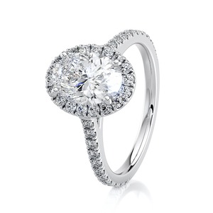 Bague de fiançailles ovale en diamant de laboratoire de 1,75 carat avec halo, en or blanc 14 carats, pavée, bijoux de mariée - Product Image 3