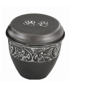 Urna para mascotas de latón y cobre antiguo, forma ovalada con marca de pata grabada e imágenes en la tapa superior, ataúd para mascotas de estilo Vintage de calidad superior - Product Image 2