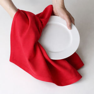 Paño de Cocina Rojo Ecológico 100% Algodón, Reutilizable, Suave y de Secado Rápido para Uso Diario en la Cocina - Product Image 1