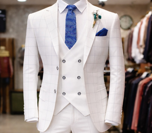 ชุดสูทผู้ชายผ้าพรีเมียมสำหรับงานเลี้ยง ชุดสูทแต่งงาน 3 ชิ้น ชุดสูทสำหรับงานพิธีการ ชุดทักซิโด้สไตล์อิตาลีสำหรับฤดูร้อน - Product Image 5