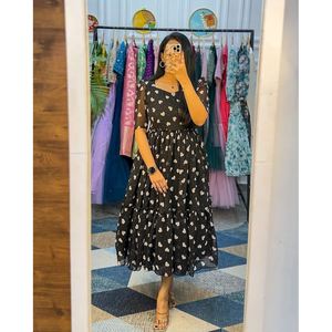 ชุดหนึ่งชิ้นพิมพ์ลายหัวใจผ้าจอร์เจียสีดำ - Product Image 2