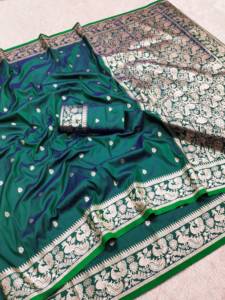 Sari Tradicional Indio de Seda Banarasi con Tejido Zari, para Bodas, Eventos Festivos, Atuendo Femenino Reciclado - Product Image 4