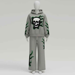 Conjunto Deportivo Y2K Personalizado para Hombre, Sudadera Gris de Felpa Gruesa con Bordado de Calavera y Llamas, Pantalones Acampanados, Venta al Por Mayor Glory - Product Image 4