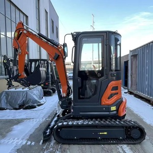 Durable Used 3000kg Crawler Excavator with High Visibility Operator <b>Station</b> and Front Blade for Urban Ground <b>Work</b> - Product Image 3