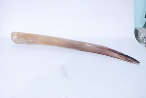 Chausse-pied Viking en bois de buffle poli, fait main, naturel, écologique, avec embout, cadeau pour homme, à usage religieux. - Product Image 2