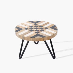 Vente en gros de support à gâteau rond en bois de style luxueux avec pied en métal pour décoration de fête d'anniversaire de mariage - Product Image 1