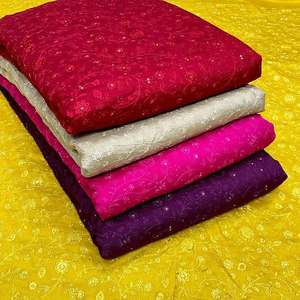 ผ้ากำมะหยี่ตาข่ายปักเลื่อมคุณภาพพรีเมียมสำหรับตัดเย็บเสื้อผ้าแฟชั่นสุภาพแบบอาบายะห์ในย่านอ่าวอาหรับและสหรัฐอาหรับเอมิเรตส์ - Product Image 4