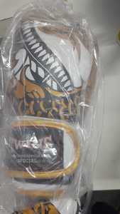 Guantes de Boxeo de Entrenamiento con Estampado Completo, Último Modelo Twins, Profesionales de Muay Thai, Cuero Genuino de Vaca, Protección UV para Muñeca - Product Image 3