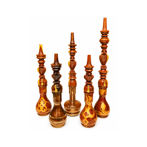 Cachimba de lujo de palisandro lacado y tallado a mano, estilo egipcio, para fumar, con vástago de latón y jarrón de cristal a juego. - Product Image 1