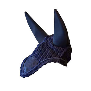 Bonnet d'oreille élégant en crochet pour cheval, léger, respirant, lavable, voile anti-mouches de qualité supérieure, fabriqué au Pakistan pour les compétitions - Product Image 1