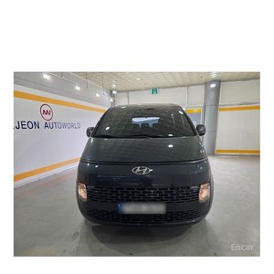 ฮุนได สตาร์เรีย ปี 2022 รุ่นขับเคลื่อน 4 ล้อ 11 ที่นั่ง ยูโร 5 ดีเซล เกียร์อัตโนมัติ ระยะทาง 52,587 กม. เบาะหนัง พวงมาลัยซ้าย - Product Image 2