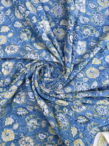 Tela Floral Estampada a Mano 100% Algodón Ecológico Ligero con Estampado Sanganeri Azul Indio para Confección, Costura y Manualidades - Product Image 5