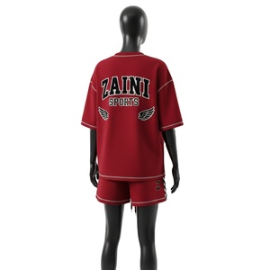 Conjunto de Camiseta y Pantalones Cortos Extra Grandes para Mujer, Jersey de Algodón Premium de 240 GSM, Tacto Suave, Panel Lateral con Logotipo Personalizado Bordado - Product Image 5