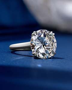 Anillo de Plata de Ley S925 con Moissanita de 3.0 CTW, el Lujo Diario que Deslumbra como un Diamante - Product Image 1